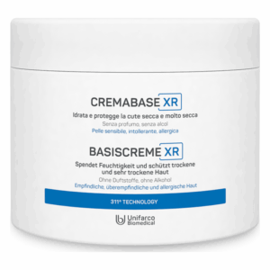 Weißer Cremetiegel mit Beschriftungen zu Inhaltsstoffen und Eigenschaften der Creme für trockene Haut.