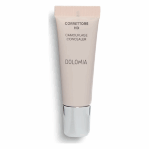 Korektor in einem schlanken, rosa-tönigen Tubus mit silbernem Verschluss, beschriftet mit "CORRETTORE HD CAMOUFLAGE CONCEALER DOLOMIA".