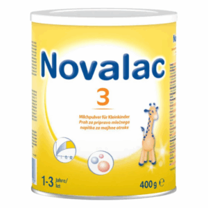 Dose mit Milchnahrung für Kleinkinder, gelbe Verpackung mit einem Giraffen-Motiv und Angaben zu Inhalt und Alter.