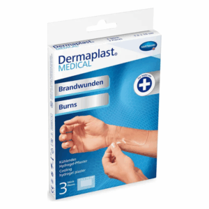 Packung mit kühlenden Hydrogel-Pflastern für Brandwunden, abgebildet mit einer Hand, die ein Pflaster anlegt.