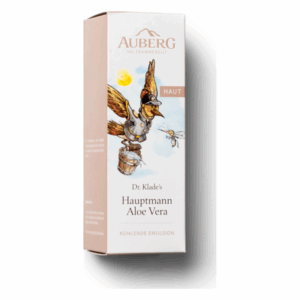 Verpackung der kühlenden Emulsion "Hauptmann Aloe Vera" mit einem bunten, illustrierten Design und einem Vogel in Uniform.