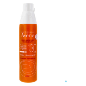 Sprayflasche mit orangefarbener Verpackung für Sonnenschutz mit LSF 30 der Marke Avène.