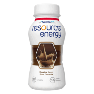 Flasche Resource Energy in Schokoladengeschmack mit Protein, aus dem Nestlé Health Science Sortiment.