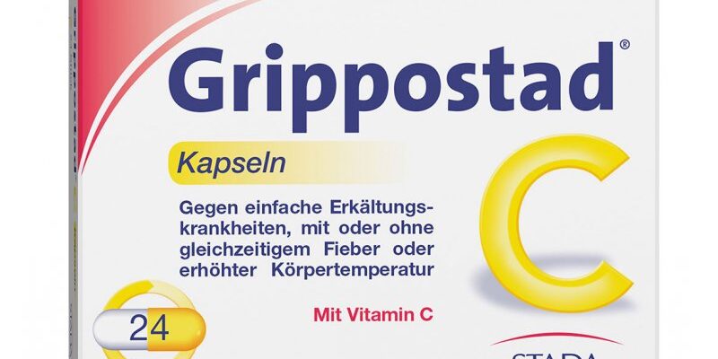 Verpackung von Grippostad C Kapseln zur Behandlung von Erkältungen, mit Hinweis auf Vitamin C.