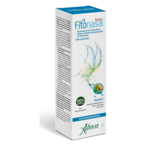 Verpackung eines Nasensprays von Aboca, betont auf natürliche Inhaltsstoffe und Regeneration der Schleimhäute.