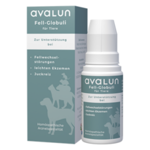 Homöopathisches Präparat in einer weißen Flasche mit einem hellgrünen Karton für Tierfellpflege.